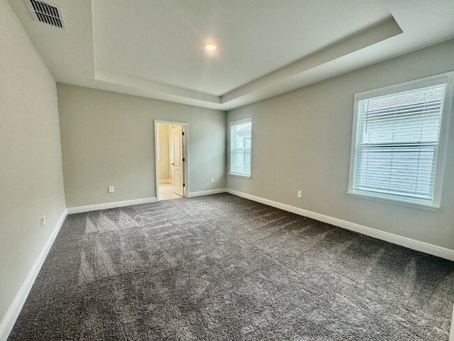 Building Photo - Spacious 4-Bedroom Home in Bradenton, FL