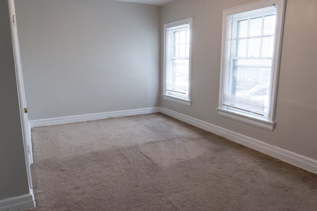 Building Photo - 1709 N 2nd St