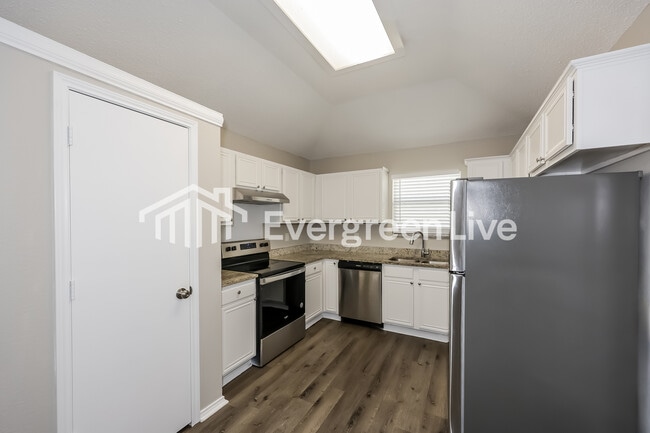 Building Photo - 6804 Cedar Shadow Dr