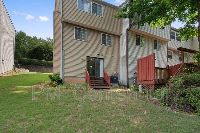 Building Photo - 6413 Wedgewood Trce