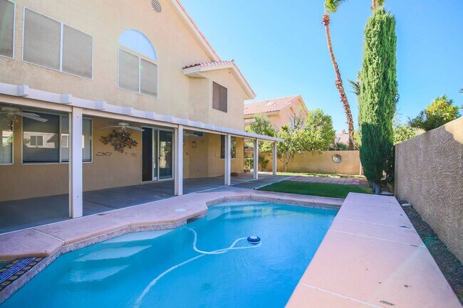 Building Photo - GORGEOUS SUMMERLIN POOL HOME FOR LEASE!