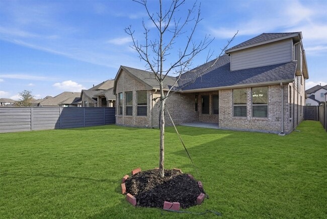 Building Photo - 537 Oakmoss St