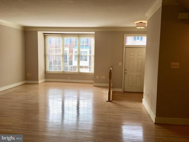 Building Photo - 2253 Journet Dr
