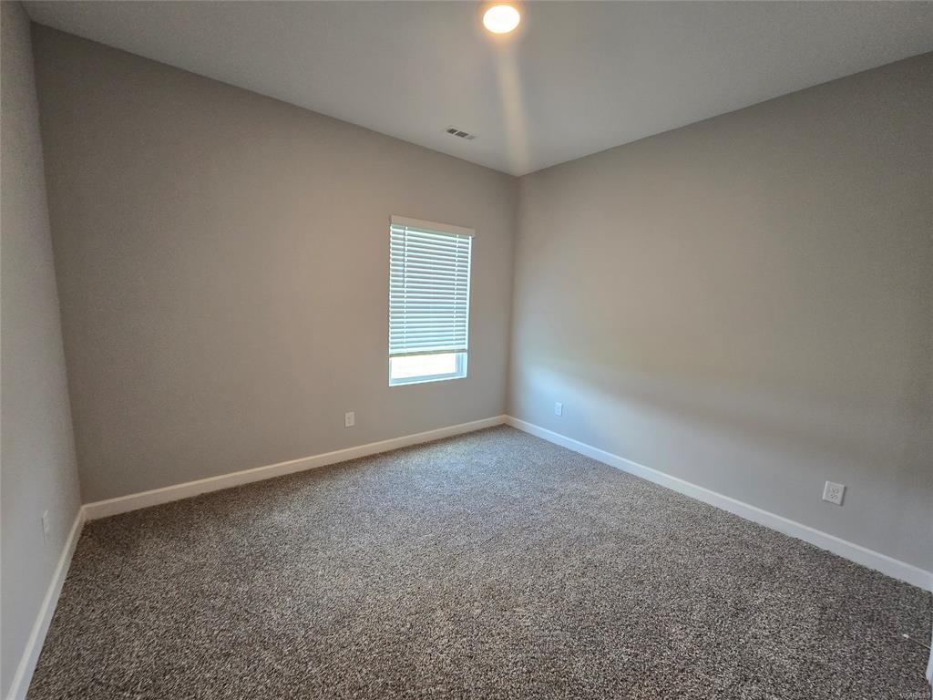 Building Photo - 1010 Garden Ln