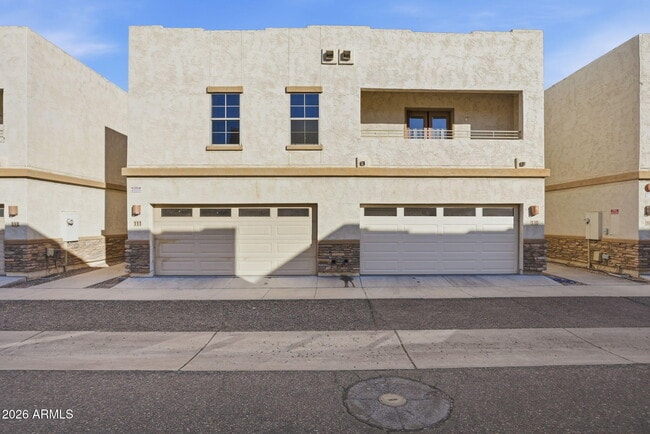 Building Photo - 15818 N 25th St