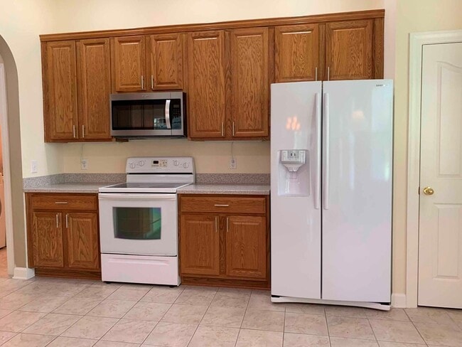 Building Photo - Allston Plantation