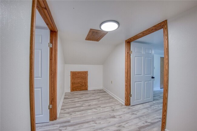 Building Photo - 4465 Mt Troy Rd Ext