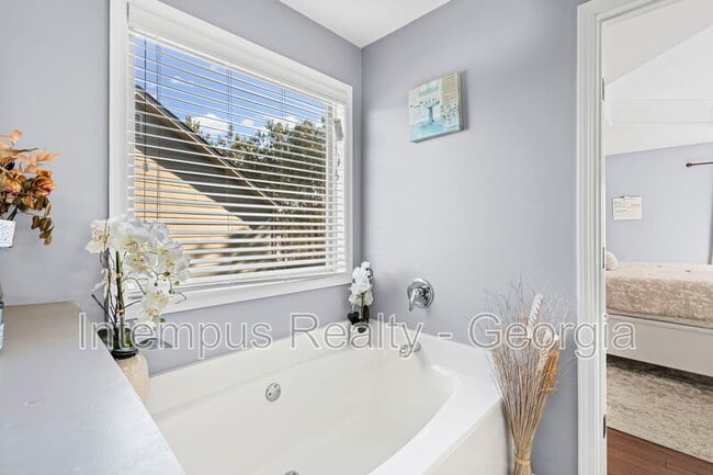 Building Photo - 2909 Estate View Ct