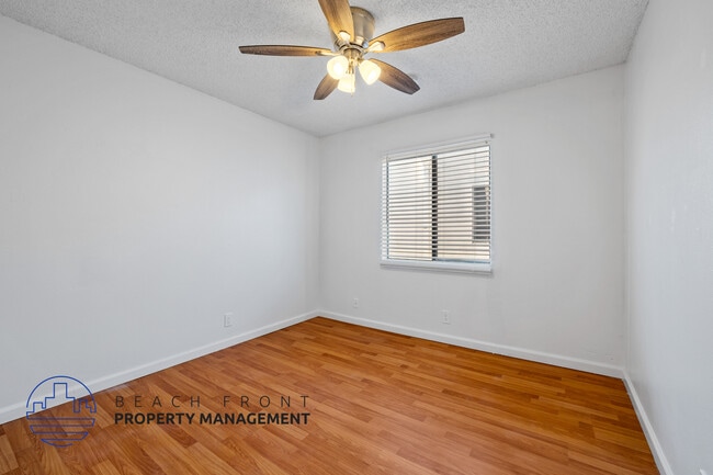 Building Photo - 2763 San Marino