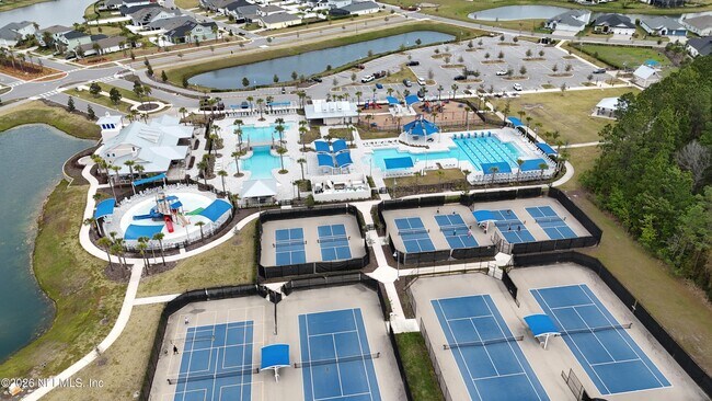 Building Photo - 247 Pine Bluff Dr