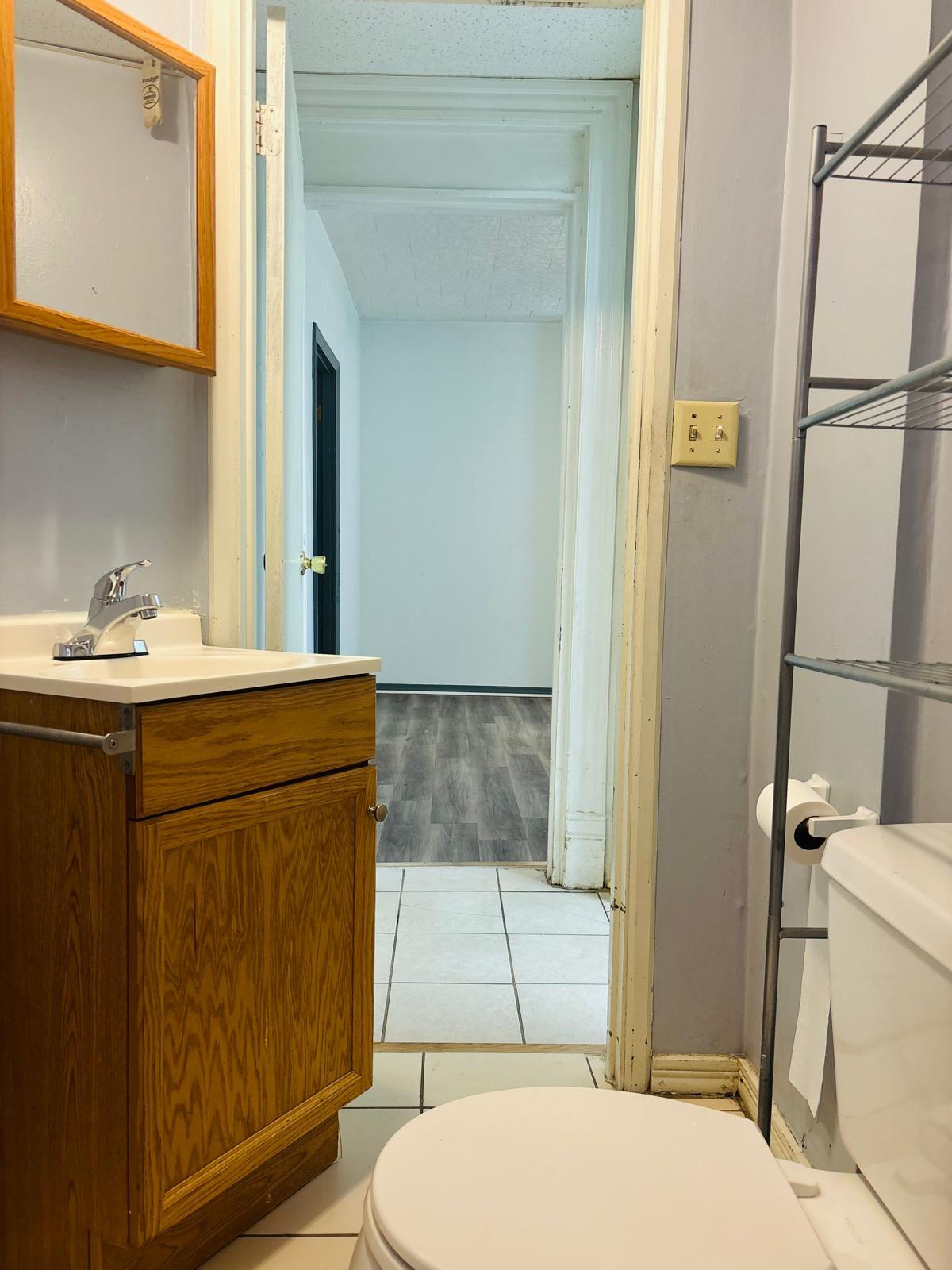 Building Photo - 5551 Columbo St