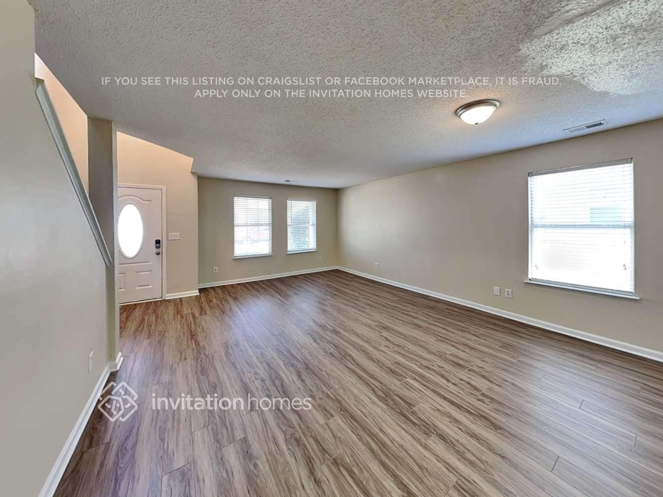 Building Photo - 7370 Old Chapel