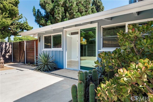 Building Photo - 3033 Volk Ave