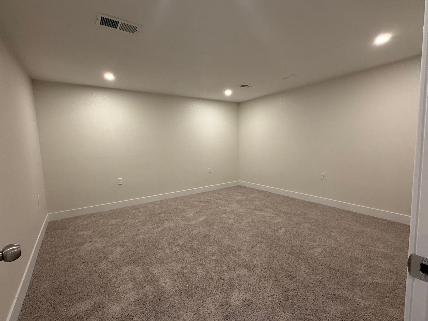 Building Photo - 274 Marlowe Dr