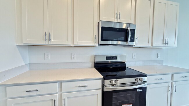 Building Photo - 5103 BRIDGEHAVEN Rd