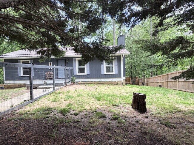 Building Photo - Wooded Retreat with Community Lake Access – Hendersonville, NC