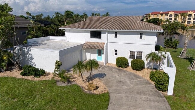 Building Photo - 175 Colony Point Dr
