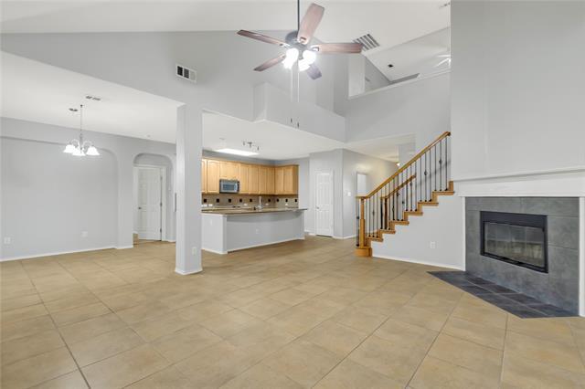 Building Photo - 932 Peach Ln