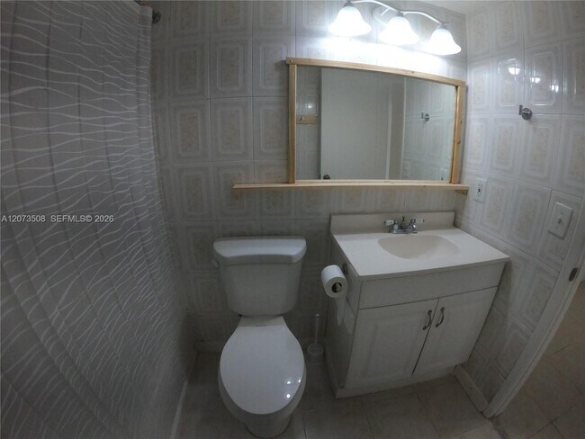 Building Photo - 8004 SW 149th Ave
