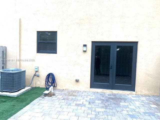 Building Photo - 5505 NW 27th Ct