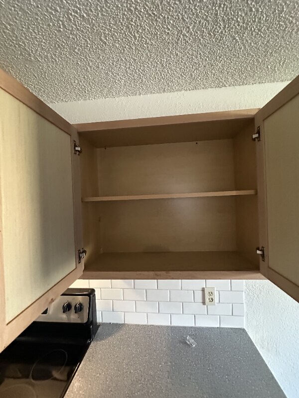 Building Photo - 12919 E 31st Ct