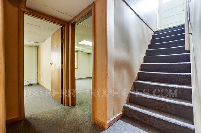 Building Photo - 818 Brookley Blvd