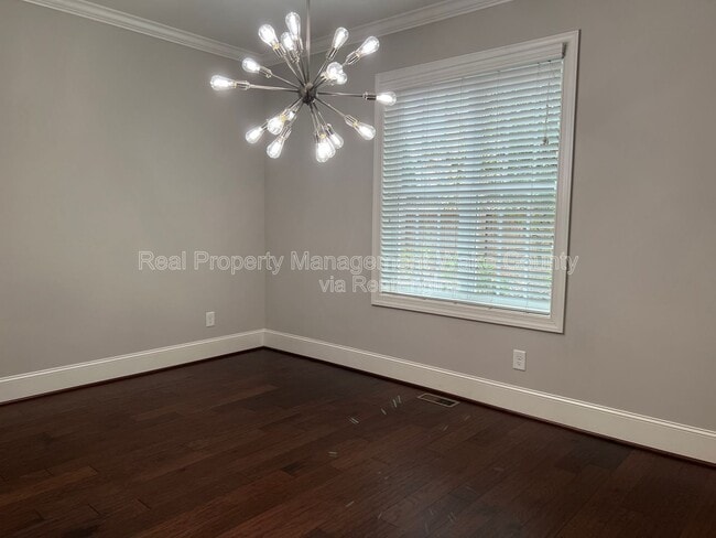 Building Photo - 2805 Plumfield Pl