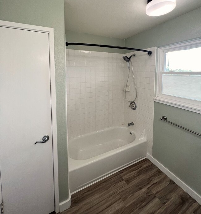 Building Photo - 344GOR