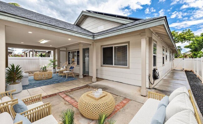 Building Photo - 91-1016 KAIOPUA ST
