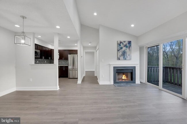 Primary Photo - 1104 Aspen Dr