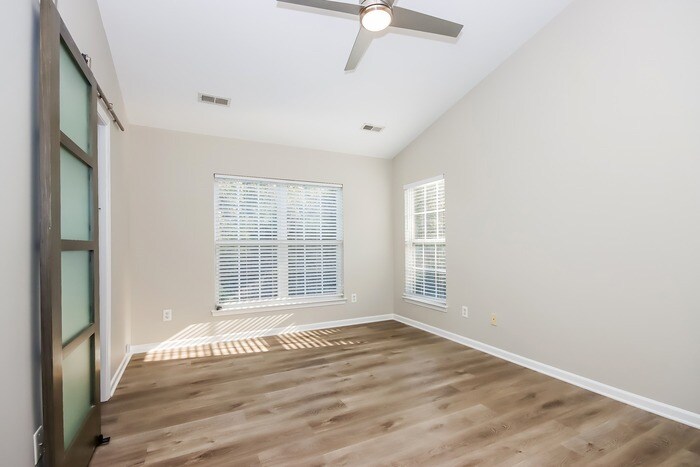 Building Photo - 8951 Gerren Ct