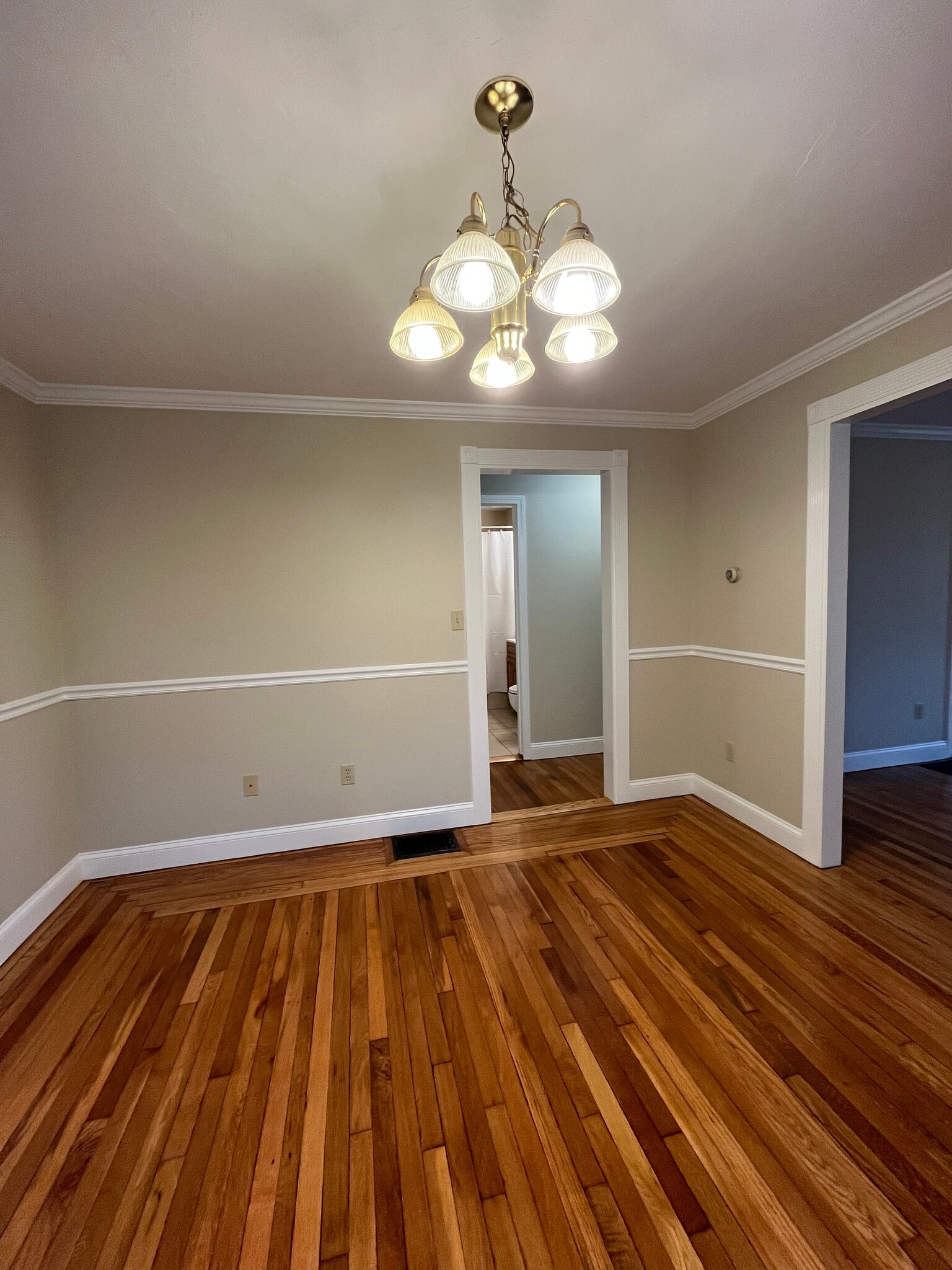 DINING ROOM - 48 Dee Rd