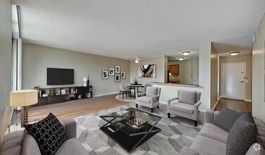 Large open living room - 2200 Grace