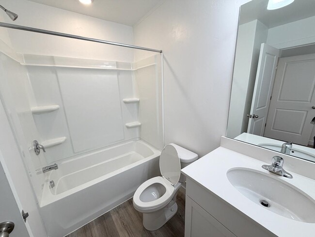 Building Photo - 324 S 1150 W