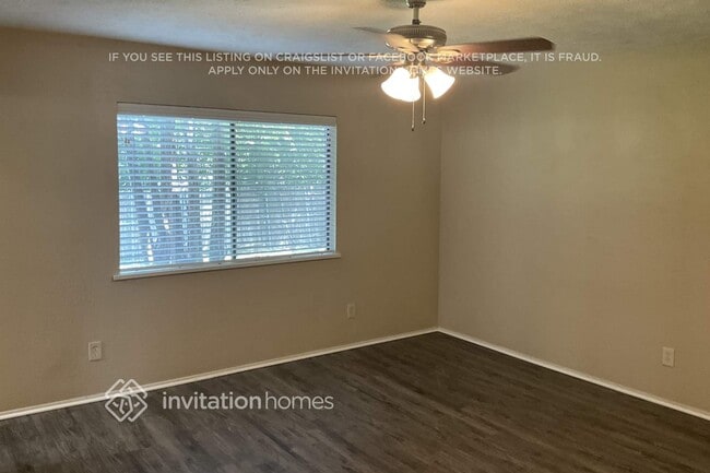 Building Photo - 7425 Tunbridge Dr