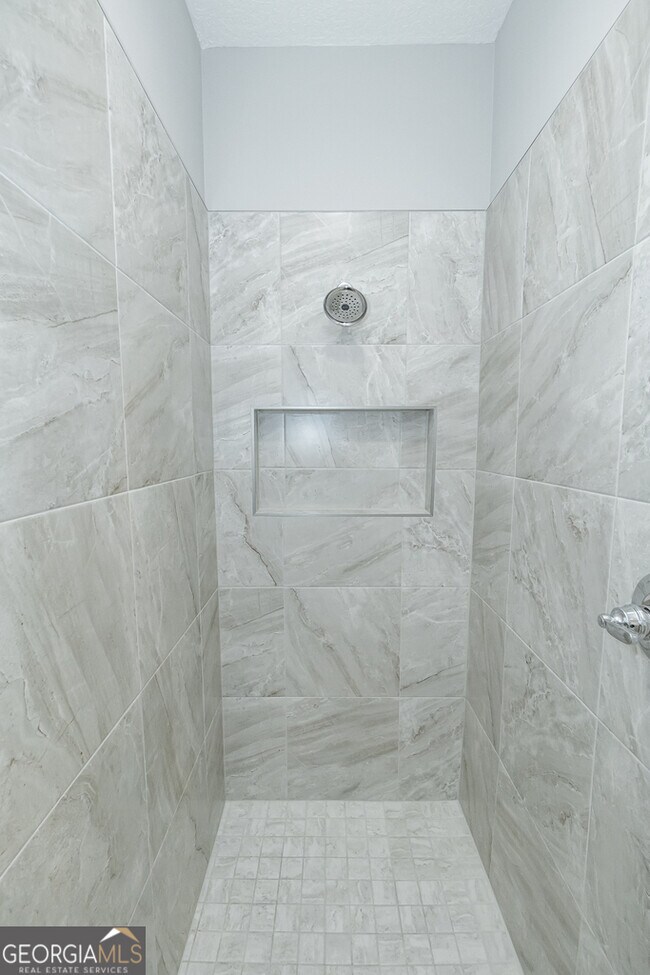 Building Photo - 229 The Villas Wy