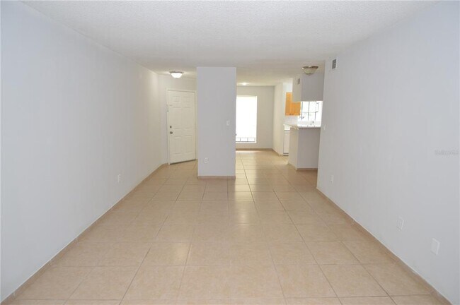 Building Photo - 8629 Fancy Finch Dr