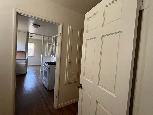 Building Photo - Three bedroom house in Lakewood ready for ...