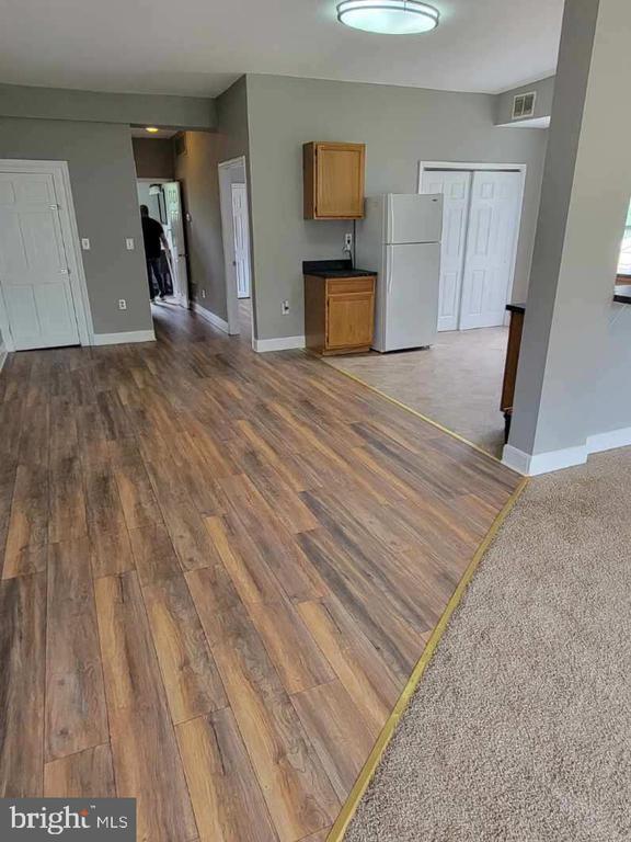 Building Photo - 24369 W Main St