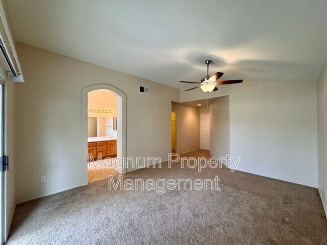 Building Photo - 32034 Corte La Puenta