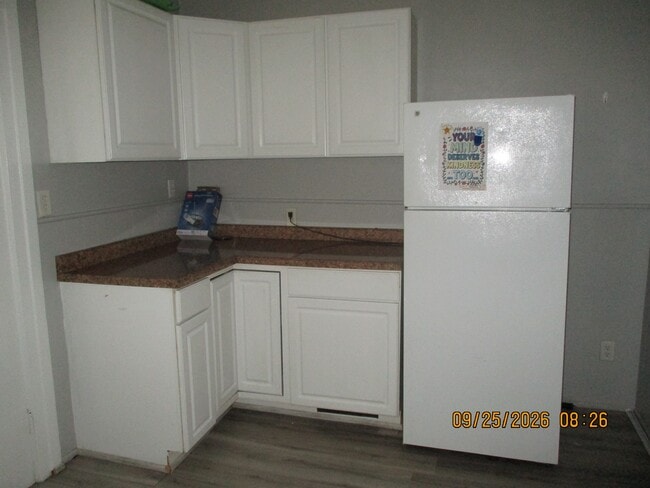 Building Photo - 611 Liberty Dr