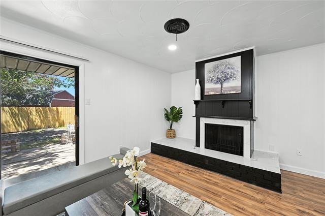 Building Photo - 214 Dorris Dr