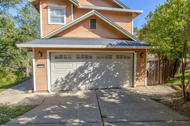 Building Photo - 9526 Victorian Wy