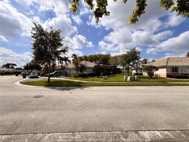 Building Photo - 11281 SW 18th Ct