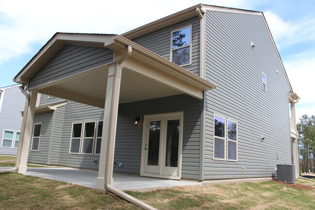 Building Photo - 113 Foxborough Ln