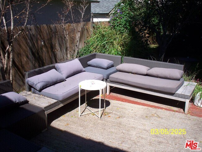 Building Photo - 4354 Coolidge Ave