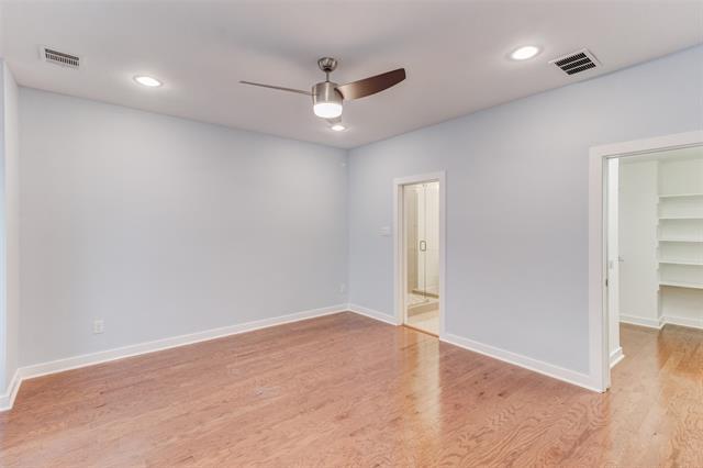 Building Photo - 1925 California Dr