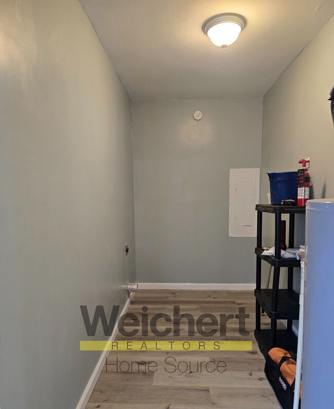 Building Photo - 3 Bed 1 bath home with a fenced in yard in Paragould