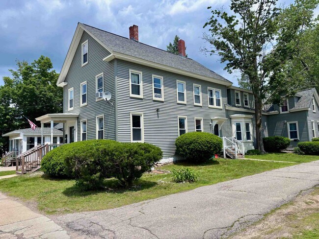 Building Photo - 103 Wakefield St