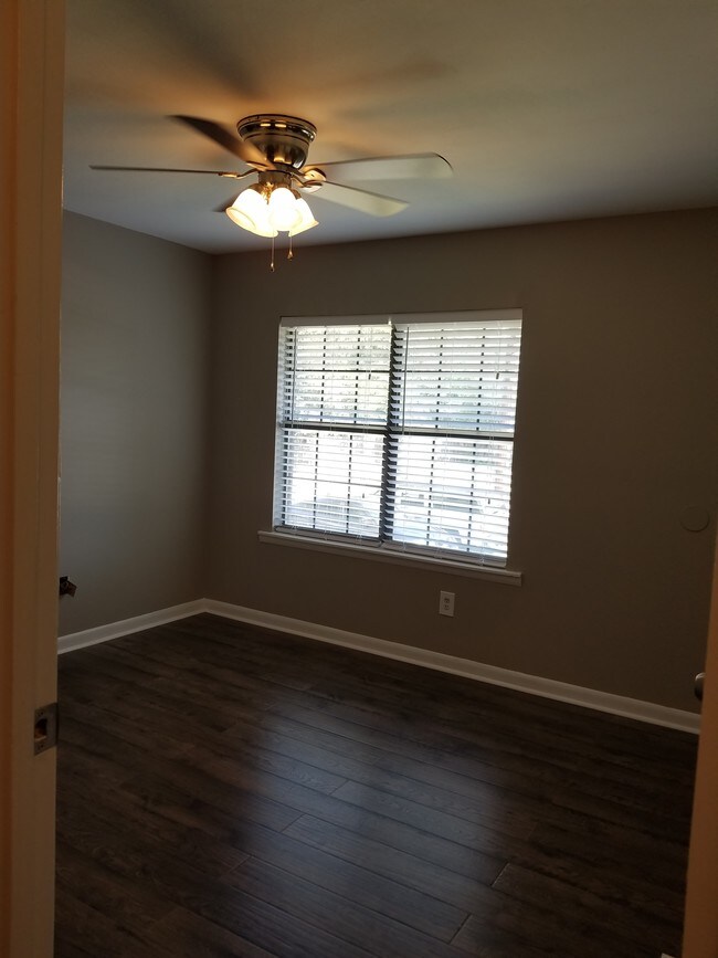 Bedroom 2 - 524 Wessinger St